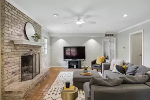 9635 Angleridge Rd, Dallas, TX 75238 - Photo 7