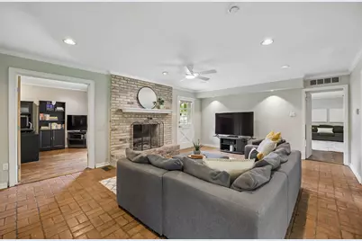 9635 Angleridge Road, Dallas, TX 75238 - Photo 9
