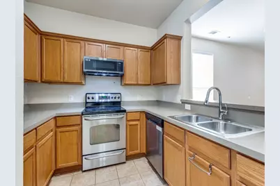 10800 Astor Drive, Fort Worth, TX 76244 - Photo 7