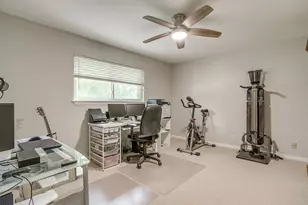 4305 Elmwood Dr, Benbrook, TX 76116 - Photo 31