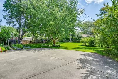 4305 Elmwood Drive, Benbrook, TX 76116 - Photo 35