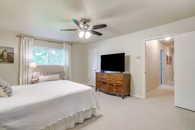 4305 Elmwood Drive, Benbrook, TX 76116 - Photo 21
