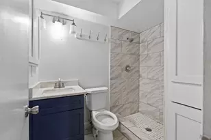 948 Meadowcove Cir, Garland, TX 75043 - Photo 9