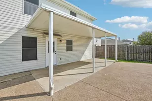 2304 Red Oak Dr, Little Elm, TX 75068 - Photo 27