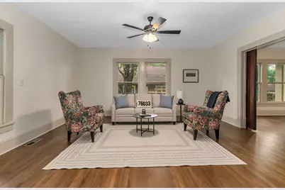 225 Featherston Street, Cleburne, TX 76033 - Photo 7