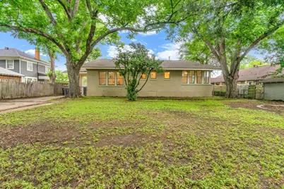 225 Featherston Street, Cleburne, TX 76033 - Photo 33