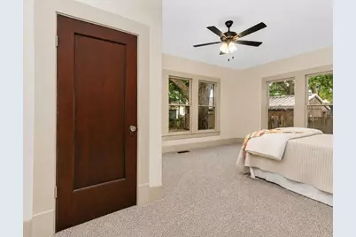 225 Featherston Street, Cleburne, TX 76033 - Photo 21