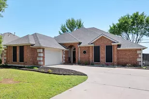 1106 Brook Arbor Dr, Mansfield, TX 76063 - Photo 3