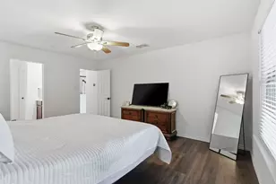 10201 Fox Grove Ct, Fort Worth, TX 76131 - Photo 21
