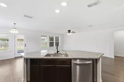 10201 Fox Grove Court, Fort Worth, TX 76131 - Photo 9