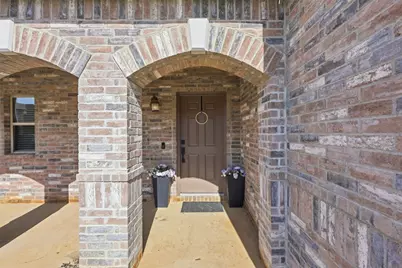 10201 Fox Grove Court, Fort Worth, TX 76131 - Photo 3