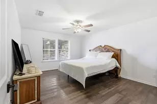 10201 Fox Grove Ct, Fort Worth, TX 76131 - Photo 19