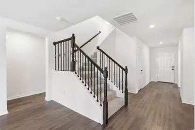 10201 Fox Grove Court, Fort Worth, TX 76131 - Photo 5