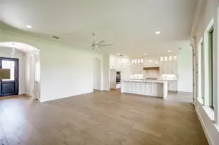 2719 Village Rd, Granbury, TX 76049 - Photo 7