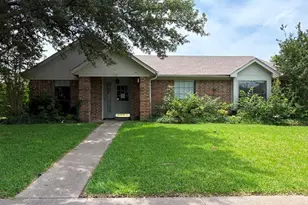 110 E Schreiber St, Garland, TX 75040 - Photo 1