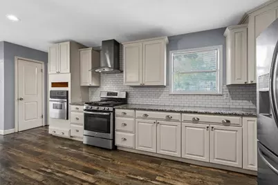 605 N Roberts Street, West, TX 76691 - Photo 11