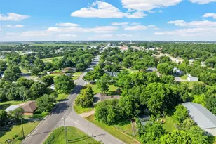 605 N Roberts St, West, TX 76691 - Photo 39