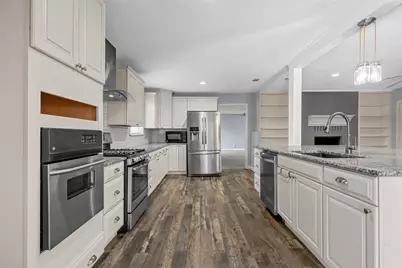 605 N Roberts Street, West, TX 76691 - Photo 9
