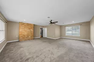 605 N Roberts St, West, TX 76691 - Photo 15