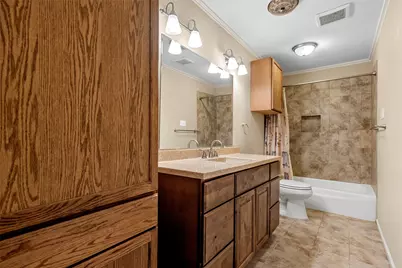 605 N Roberts Street, West, TX 76691 - Photo 23