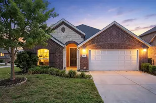 466 Rockaway Dr, Midlothian, TX 76065 - Photo 1