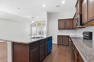 466 Rockaway Dr, Midlothian, TX 76065 - Photo 13