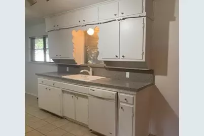 2820 Southgate Drive, Fort Worth, TX 76133 - Photo 11