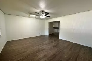 2820 Southgate Dr, Fort Worth, TX 76133 - Photo 3