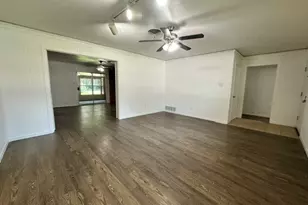 2820 Southgate Dr, Fort Worth, TX 76133 - Photo 5