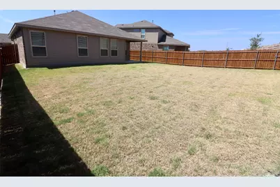 1120 Eastland Lane, Weatherford, TX 76087 - Photo 21
