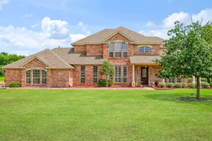 10519 E Clover Ln, Forney, TX 75126 - Photo 3