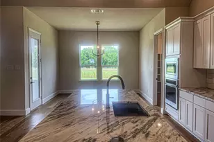 117 Aiden Dr, Waxahachie, TX 75165 - Photo 5