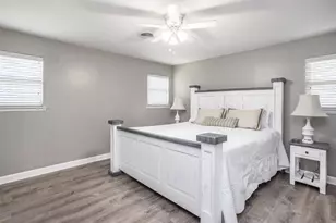 1808 College St, Gainesville, TX 76240 - Photo 21