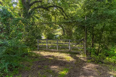 404 W Oak Street, Mansfield, TX 76063 - Photo 25