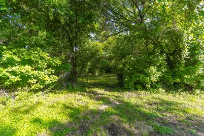 404 W Oak Street, Mansfield, TX 76063 - Photo 5