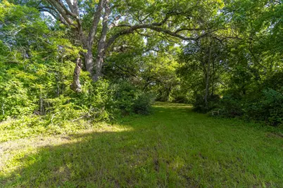 404 W Oak Street, Mansfield, TX 76063 - Photo 17