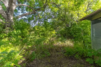 404 W Oak Street, Mansfield, TX 76063 - Photo 13