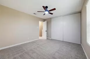 143 Winchester Dr, Euless, TX 76039 - Photo 17