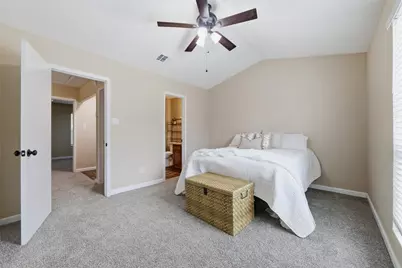 143 Winchester Drive, Euless, TX 76039 - Photo 5
