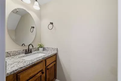143 Winchester Drive, Euless, TX 76039 - Photo 13