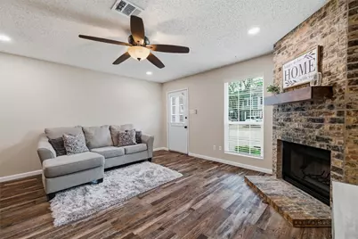 143 Winchester Drive, Euless, TX 76039 - Photo 7