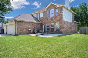211 Mineral Springs Dr, Allen, TX 75002 - Photo 3