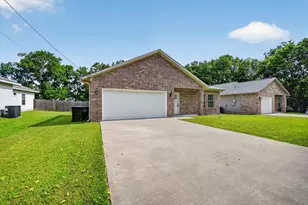 4404 Harris St, Greenville, TX 75401 - Photo 27