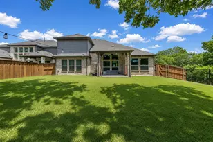 633 Willowmore Dr, Little Elm, TX 75068 - Photo 5
