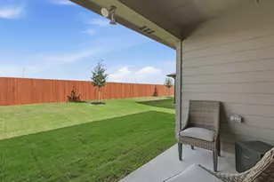 357 Deaf Smith St, Fort Worth, TX 76247 - Photo 35