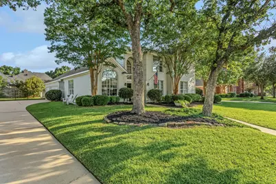824 Forest Lakes Drive, Keller, TX 76248 - Photo 3