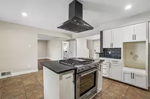 11312 Cotillion Dr, Dallas, TX 75228 - Photo 13