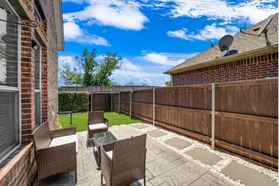 1055 Crystal Lake Drive, Frisco, TX 75036 - Photo 29