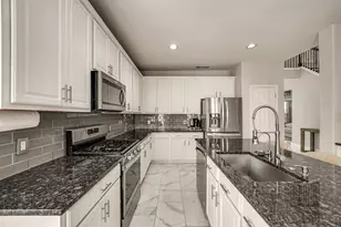 1055 Crystal Lake Dr, Frisco, TX 75036 - Photo 19