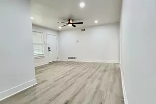 1814 Martin Luther Dr, Arlington, TX 76010 - Photo 9